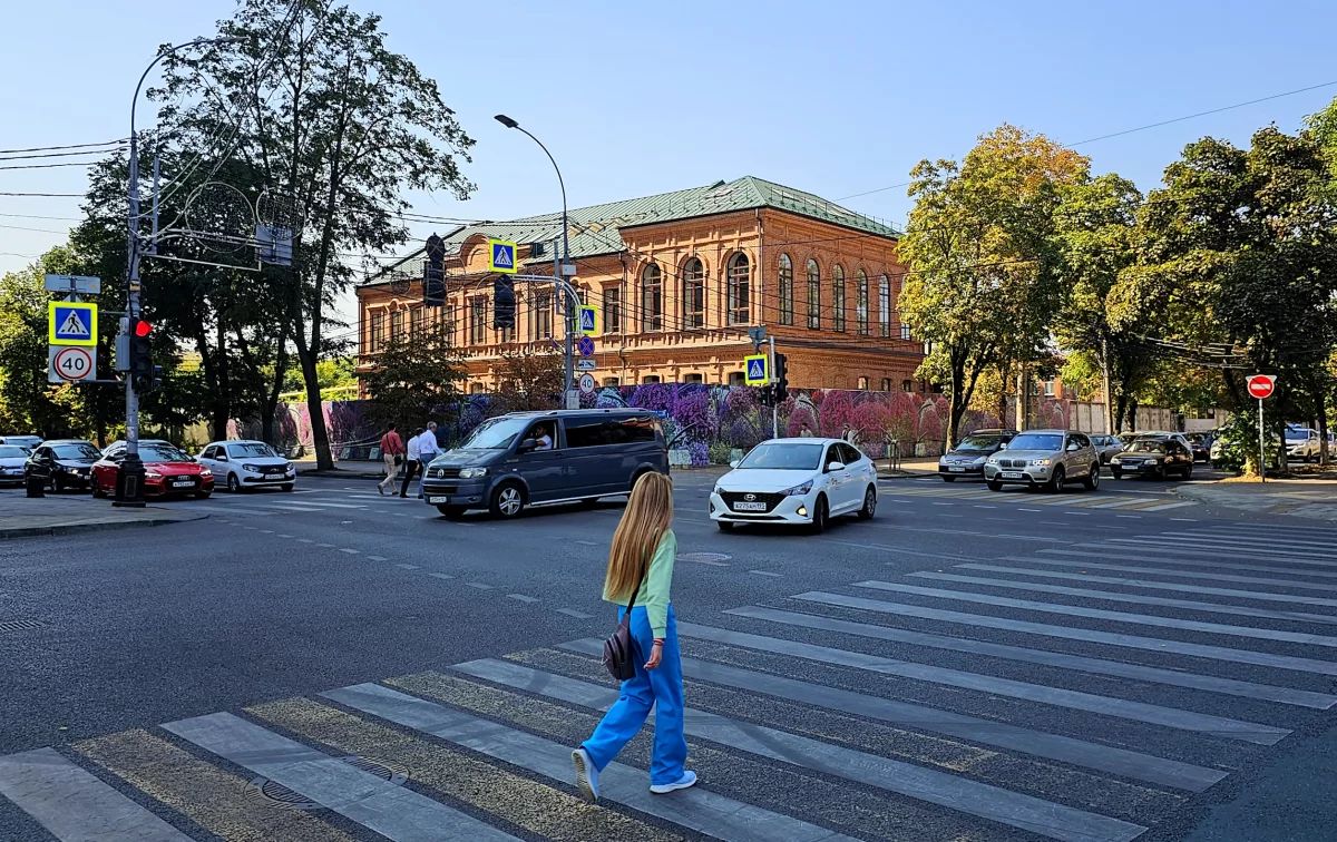 Центральная улица города Краснодара